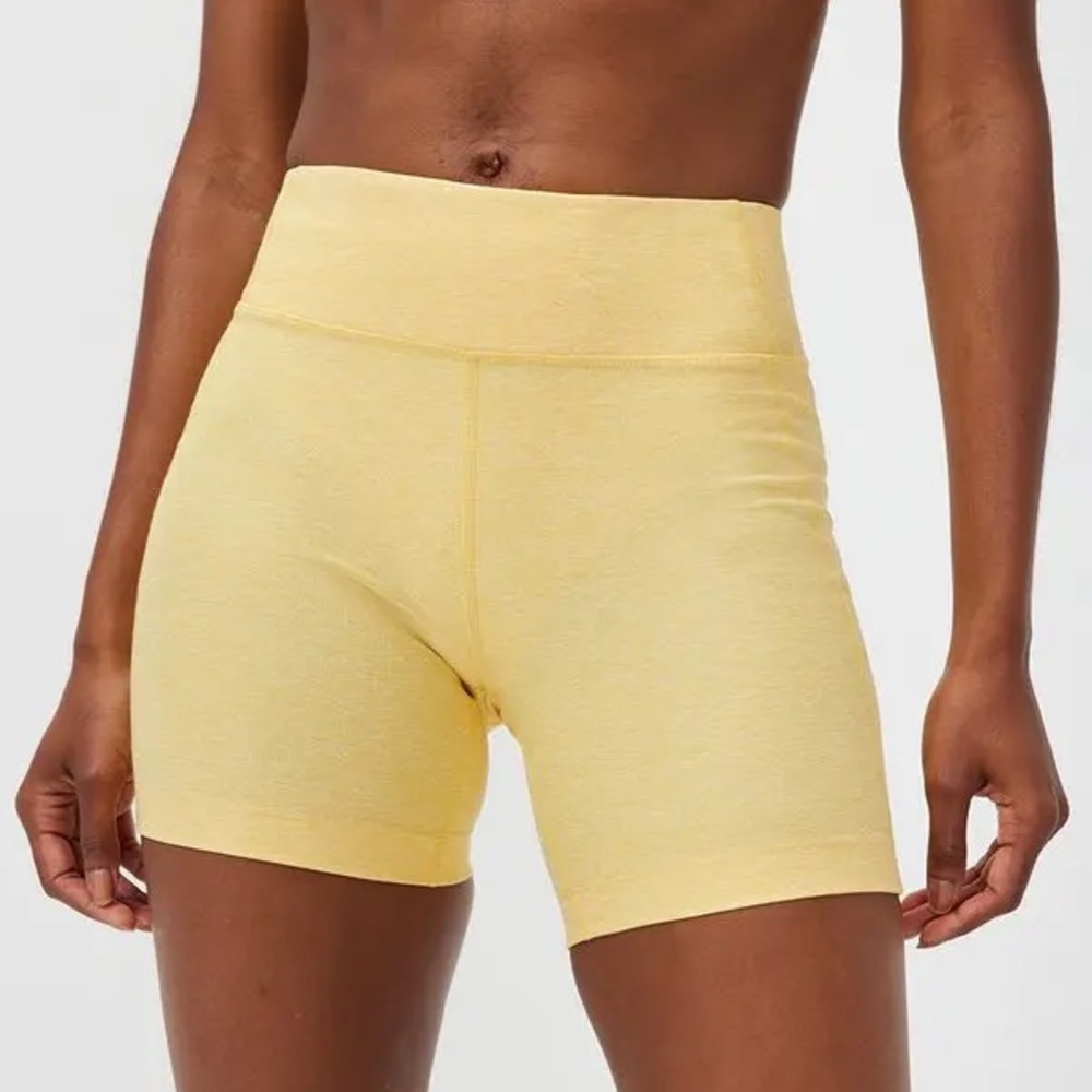 Outdoor voices warm up short size small yellow